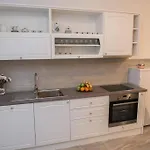 Apartment Cezar2 *