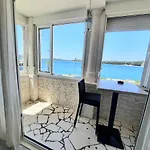 Apartment Cezar2 *