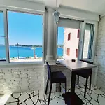 Cezar2 Apartment *