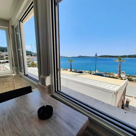 Apartment Cezar2 *