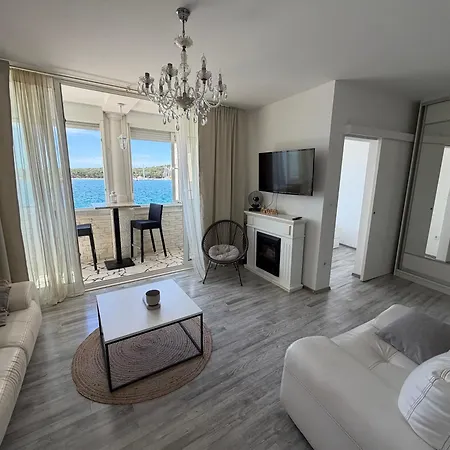 Cezar2 Rogoznica (Sibenik-Knin)