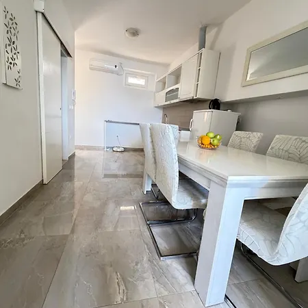 Apartment Cezar2
