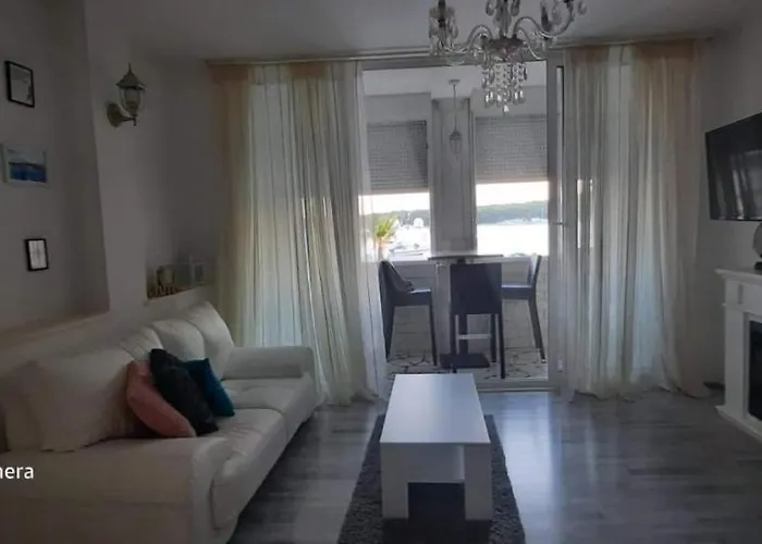 Cezar2 Apartman Rogoznica (Sibenik-Knin)